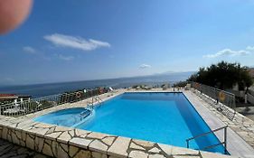 Yannis Apartments Barbati